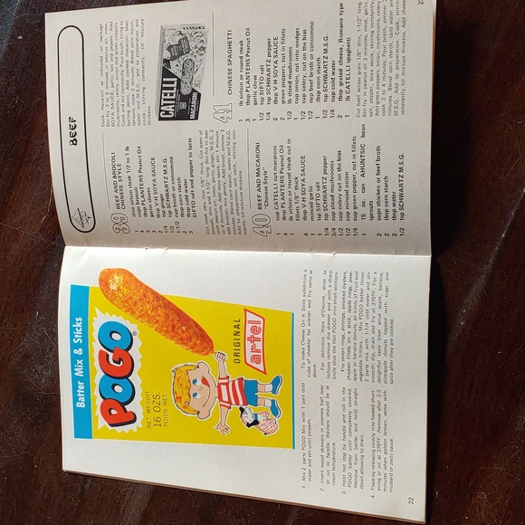 Bundle of very old cookbooks - Picture 4 of 4